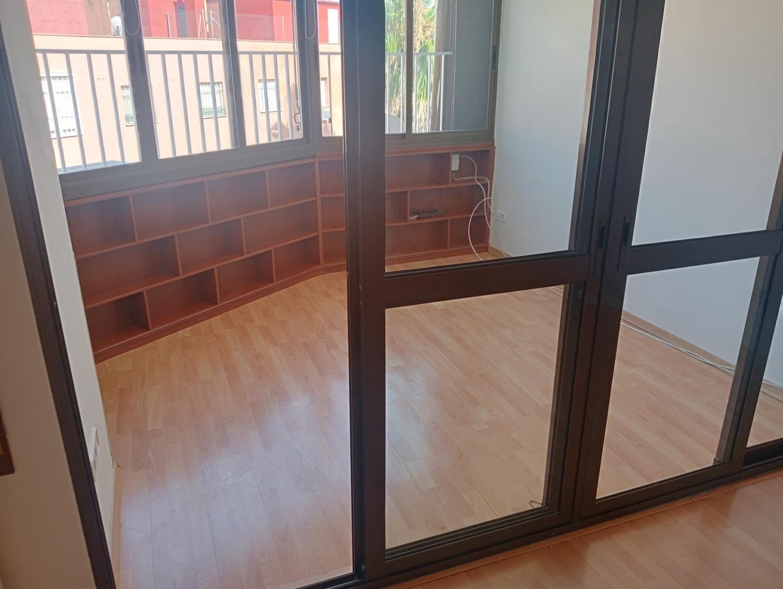 3 soveværelse Lejlighed til leje i Sevilla by med garage - € 1.450 (Ref: 9129801)