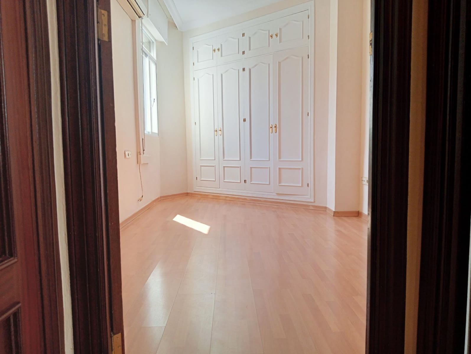 3 soveværelse Lejlighed til leje i Sevilla by med garage - € 1.450 (Ref: 9129801)