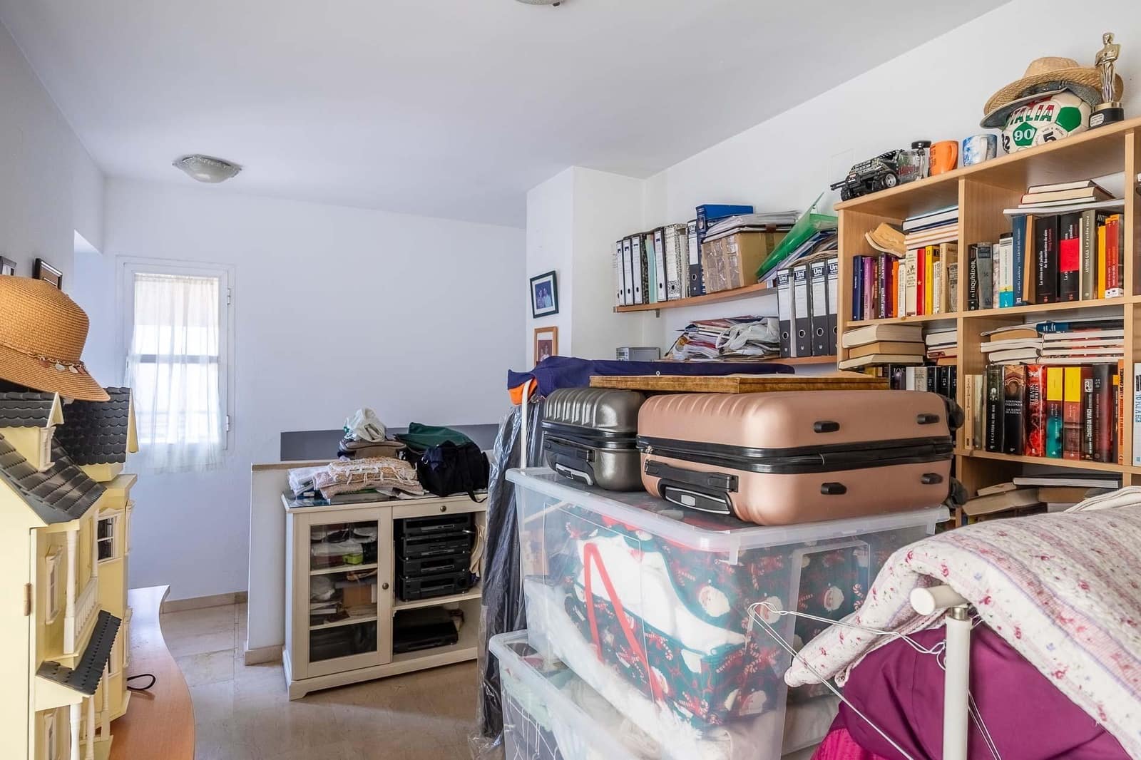 4 sypialnia Dom szeregowy na sprzedaż w Castilleja de la Cuesta z garażem - 260 000 € (Ref: 9132458)