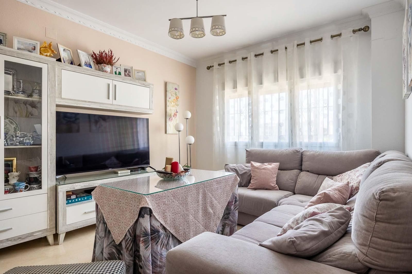 4 sypialnia Dom szeregowy na sprzedaż w Castilleja de la Cuesta z garażem - 260 000 € (Ref: 9132458)