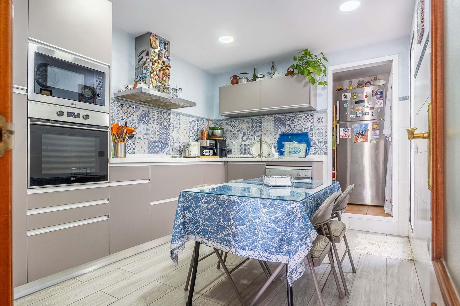 4 sypialnia Dom szeregowy na sprzedaż w Castilleja de la Cuesta z garażem - 260 000 € (Ref: 9132458)