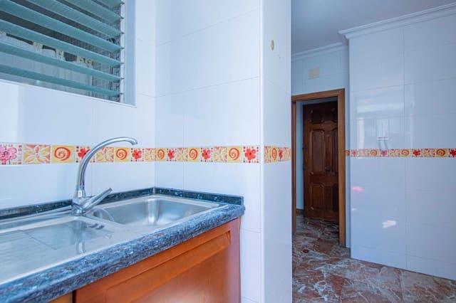 3 soverom Leilighet til salgs i Sevilla by - € 175 000 (Ref: 9132459)