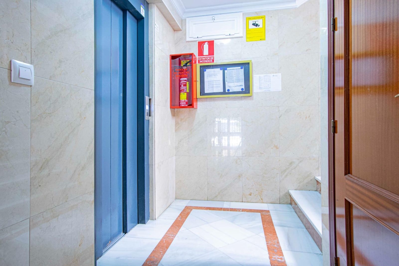 3 soverom Leilighet til salgs i Sevilla by - € 175 000 (Ref: 9132459)