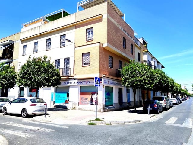 2 bedroom Apartment for rent in Seville city - € 900 (Ref: 9132462)