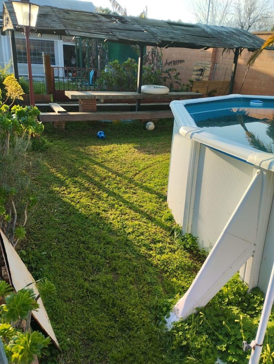 Undeveloped Land for sale in Carmona - € 141,000 (Ref: 9134498)