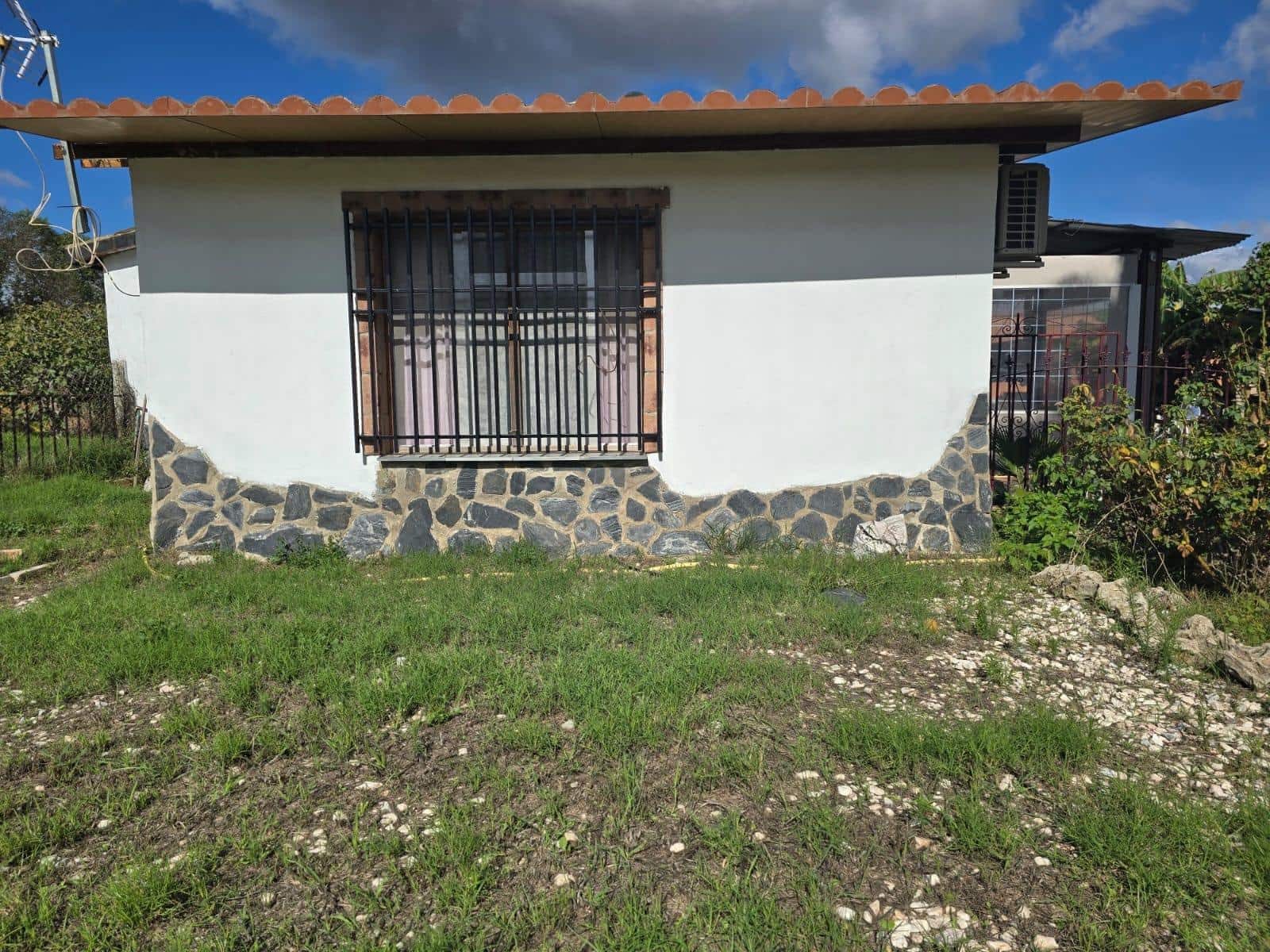 Undeveloped Land for sale in Carmona - € 141,000 (Ref: 9134498)