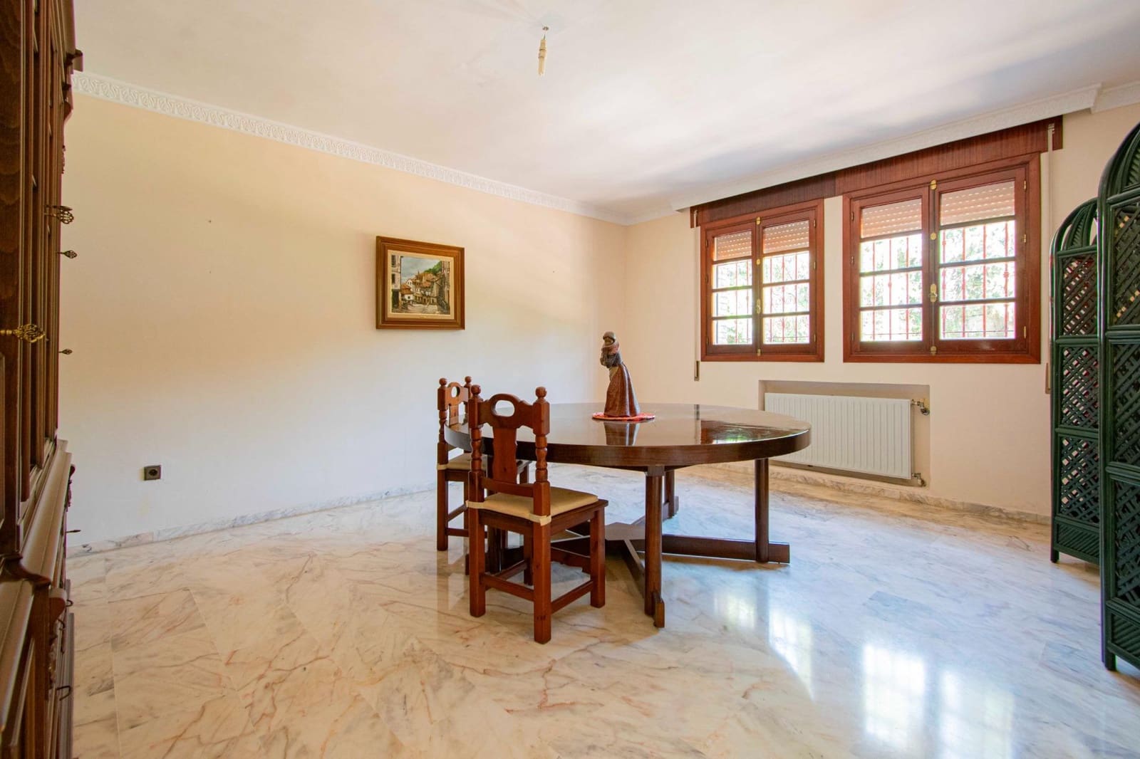 10 soverom Villa til salgs i Palomares del Rio med svømmebasseng garasje - € 790 000 (Ref: 9134499)