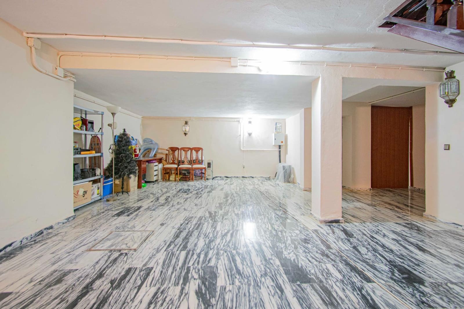 10 soverom Villa til salgs i Palomares del Rio med svømmebasseng garasje - € 790 000 (Ref: 9134499)