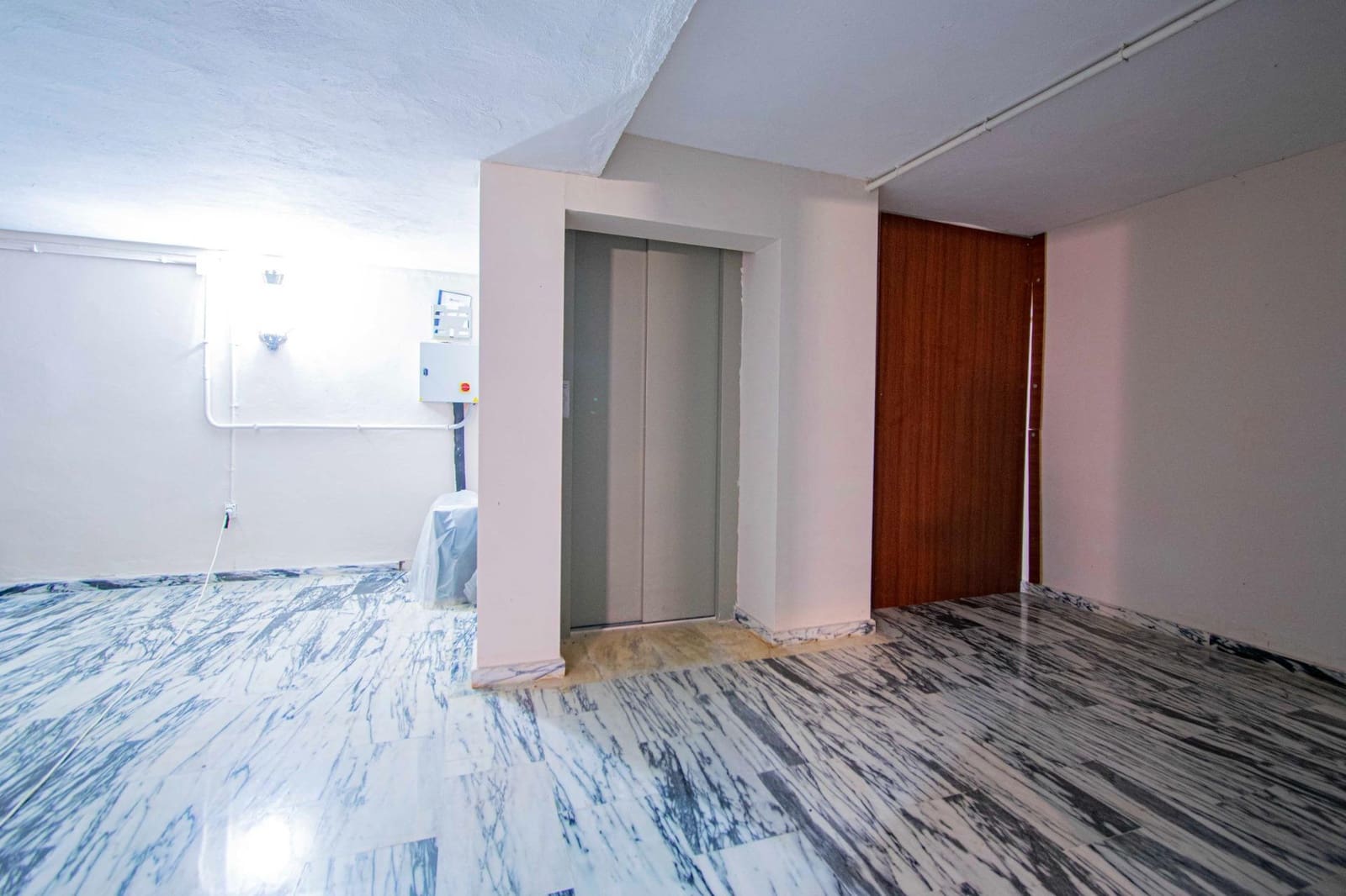 10 soverom Villa til salgs i Palomares del Rio med svømmebasseng garasje - € 790 000 (Ref: 9134499)