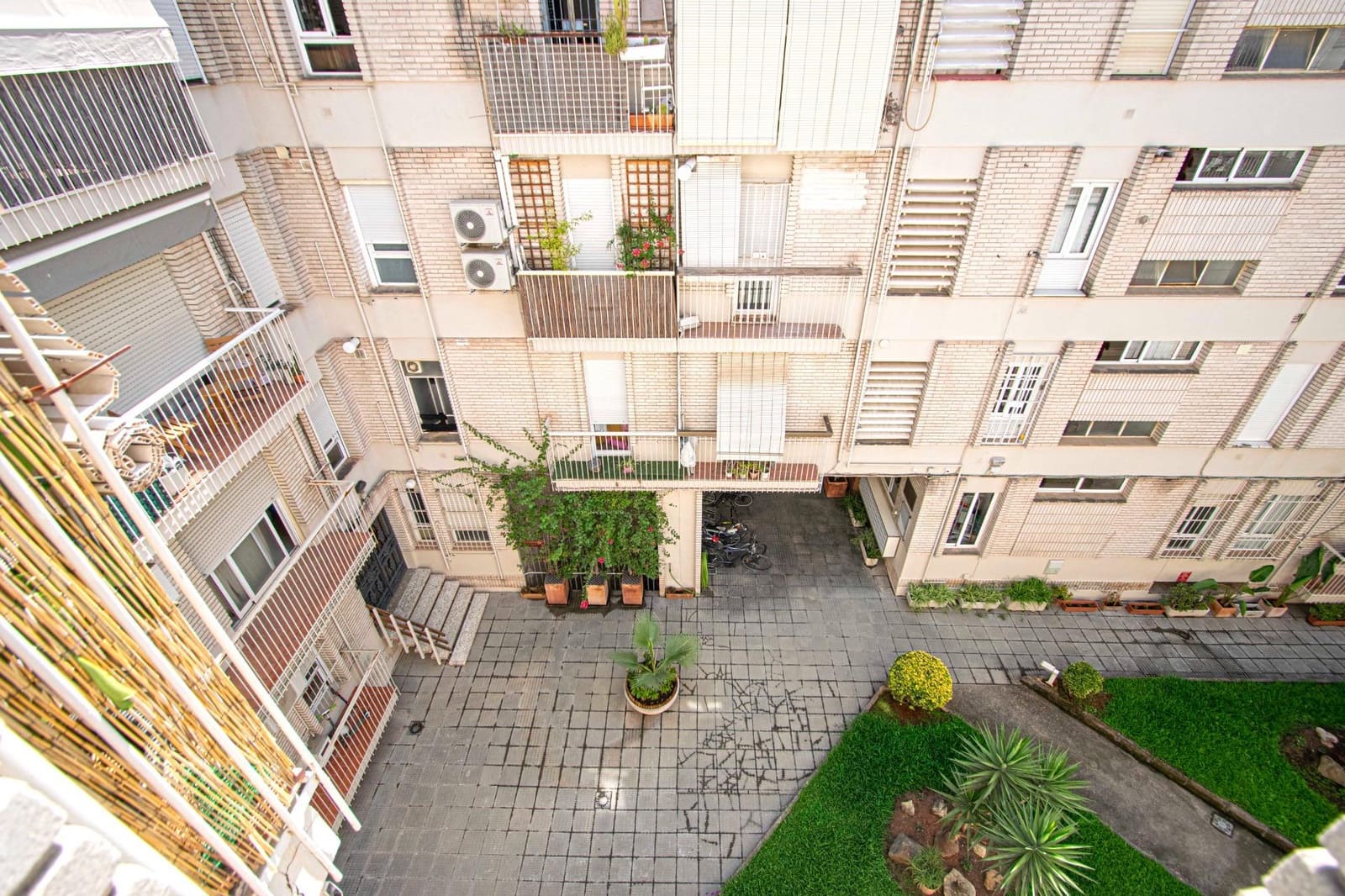 1 sypialnia Apartament na sprzedaż w Miasto Sewilla - 215 000 € (Ref: 9137186)