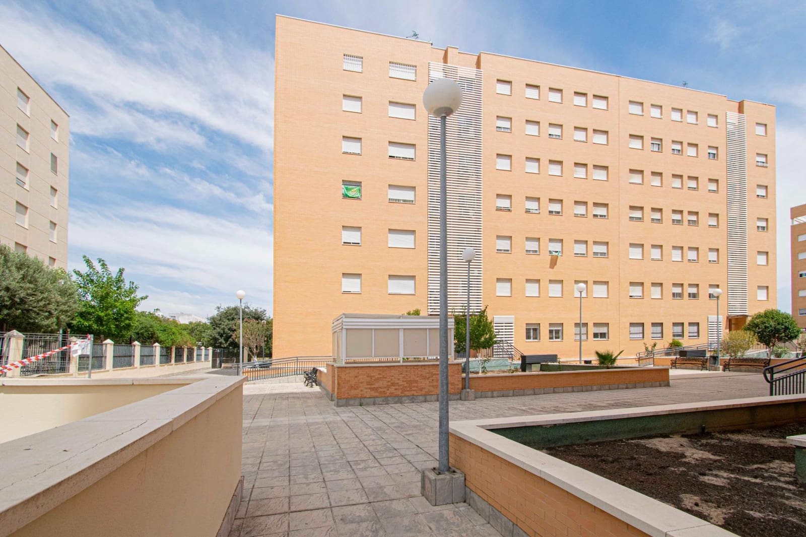 3 soveværelse Lejlighed til salg i Sevilla by med garage - € 225.334 (Ref: 9141651)