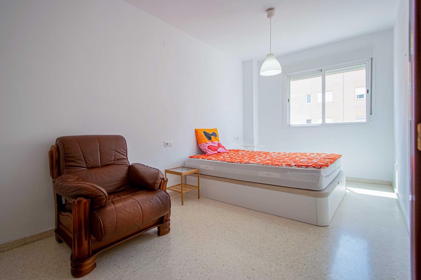 3 soveværelse Lejlighed til salg i Sevilla by med garage - € 225.334 (Ref: 9141651)