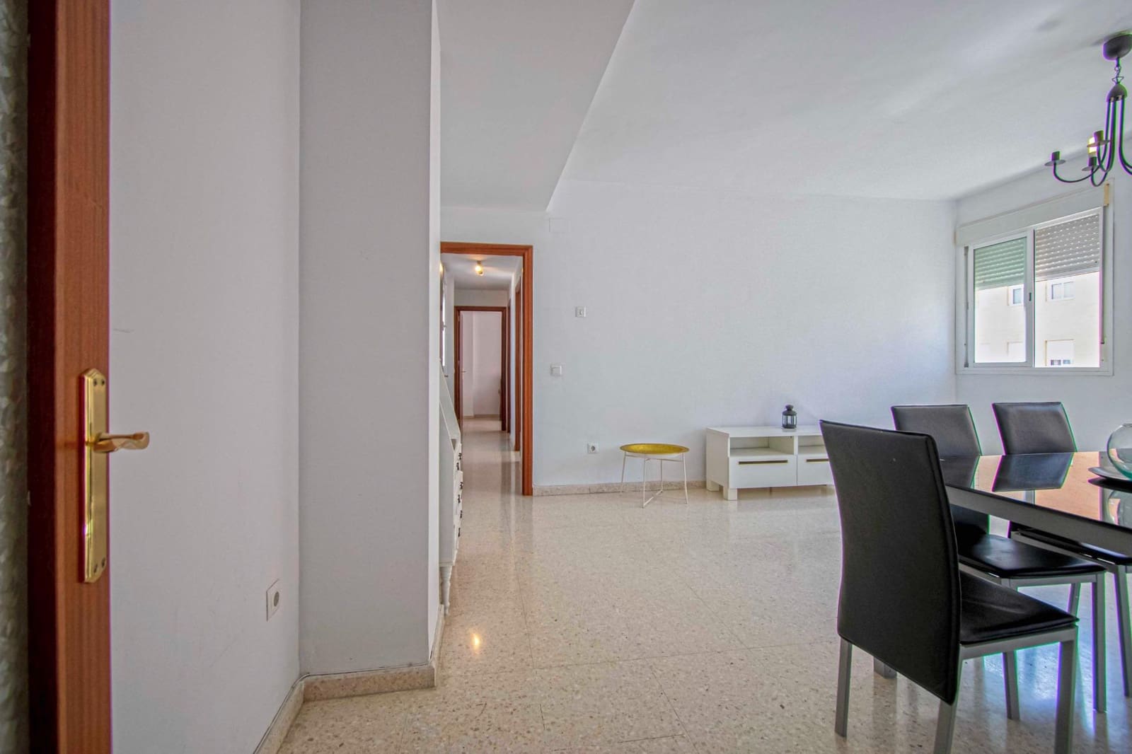 3 soveværelse Lejlighed til salg i Sevilla by med garage - € 225.334 (Ref: 9141651)