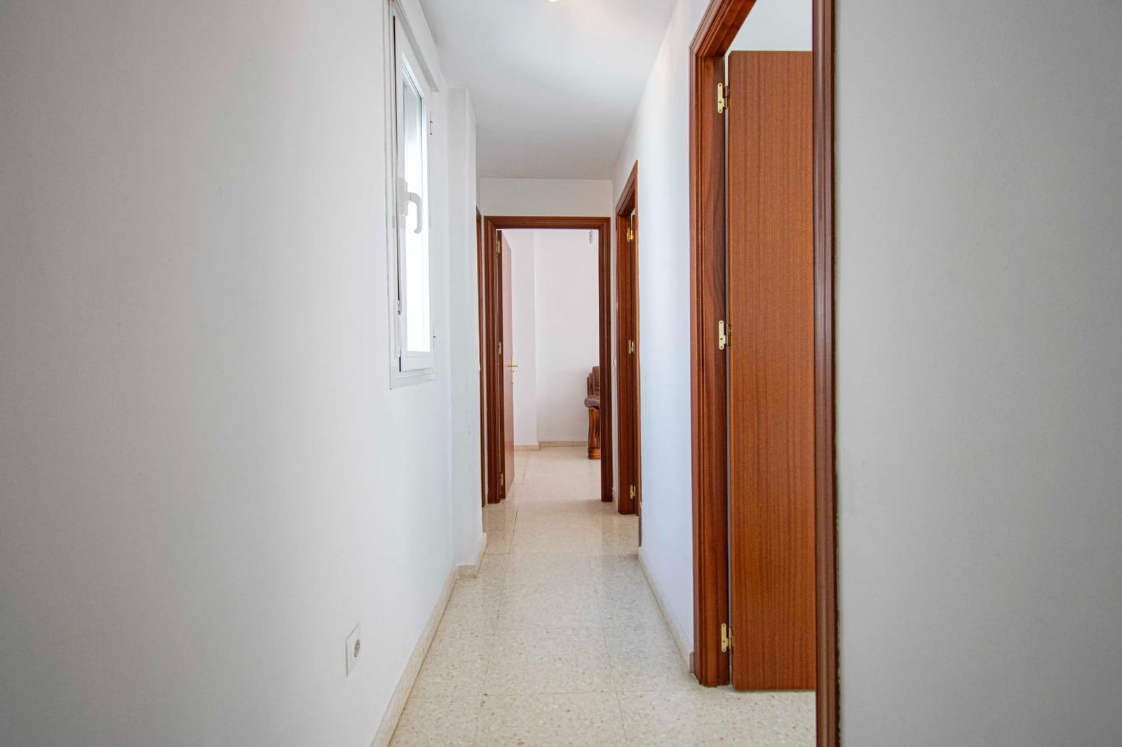 3 soveværelse Lejlighed til salg i Sevilla by med garage - € 225.334 (Ref: 9141651)