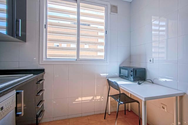 3 slaapkamer Flat te koop in Sevilla stad met garage - € 225.334 (Ref: 9141651)