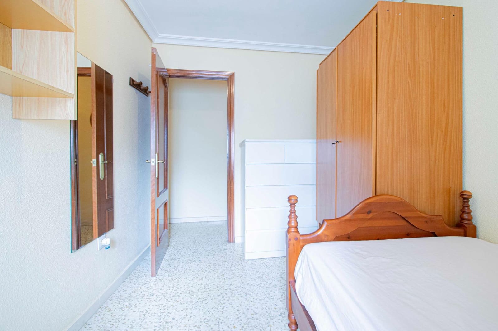 4 soveværelse Lejlighed til salg i Sevilla by - € 335.000 (Ref: 9141654)