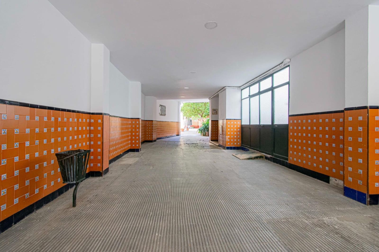 4 soveværelse Lejlighed til salg i Sevilla by - € 335.000 (Ref: 9141654)