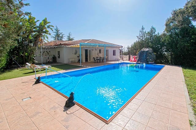 5 soverom Villa til salgs i Las Pajanosas, Guillena med svømmebasseng garasje - € 450 000 (Ref: 9147247)