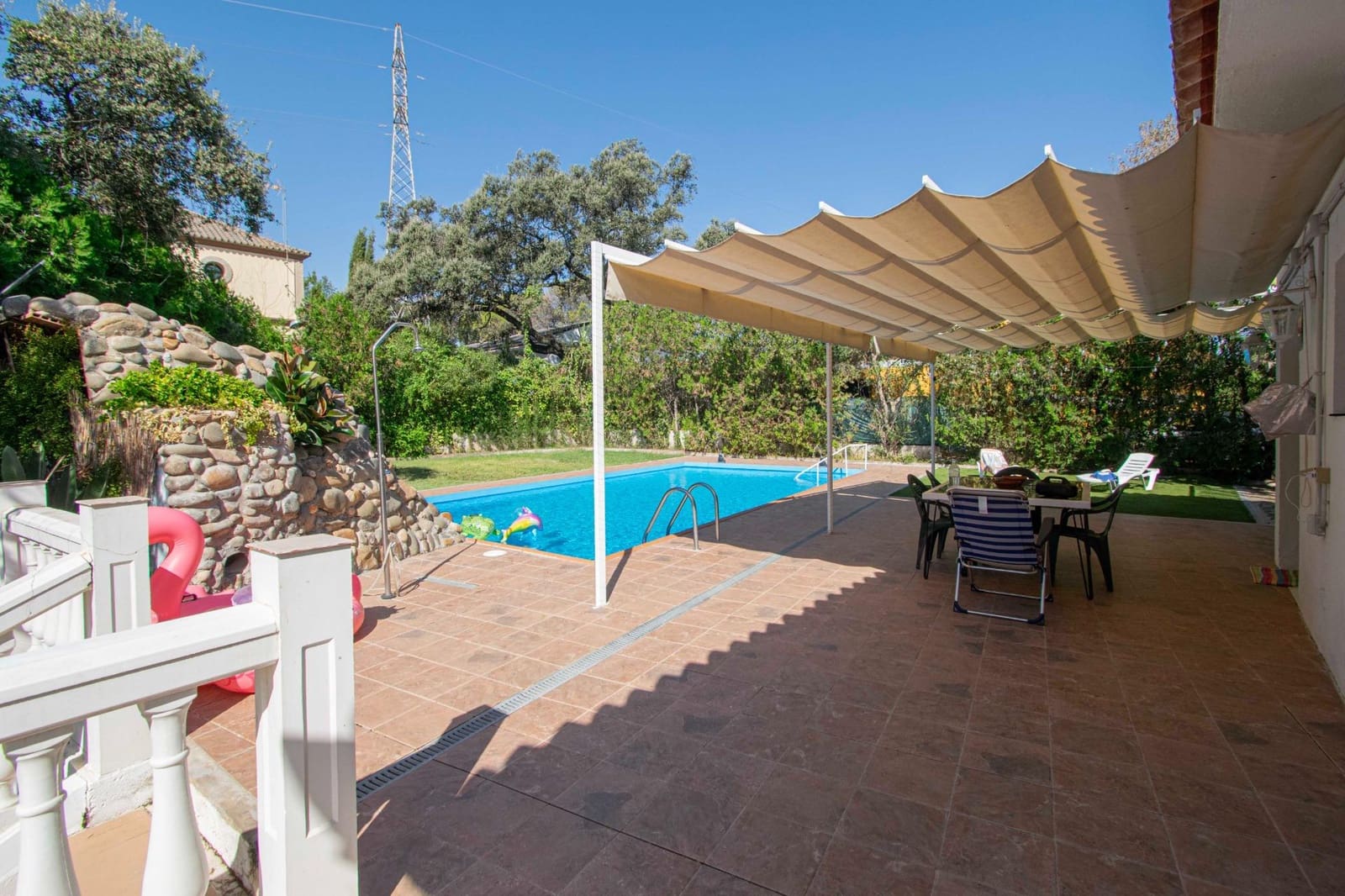 Chalet de 5 habitaciones en Las Pajanosas en venta con piscina garaje - 415.000 € (Ref: 9147247)