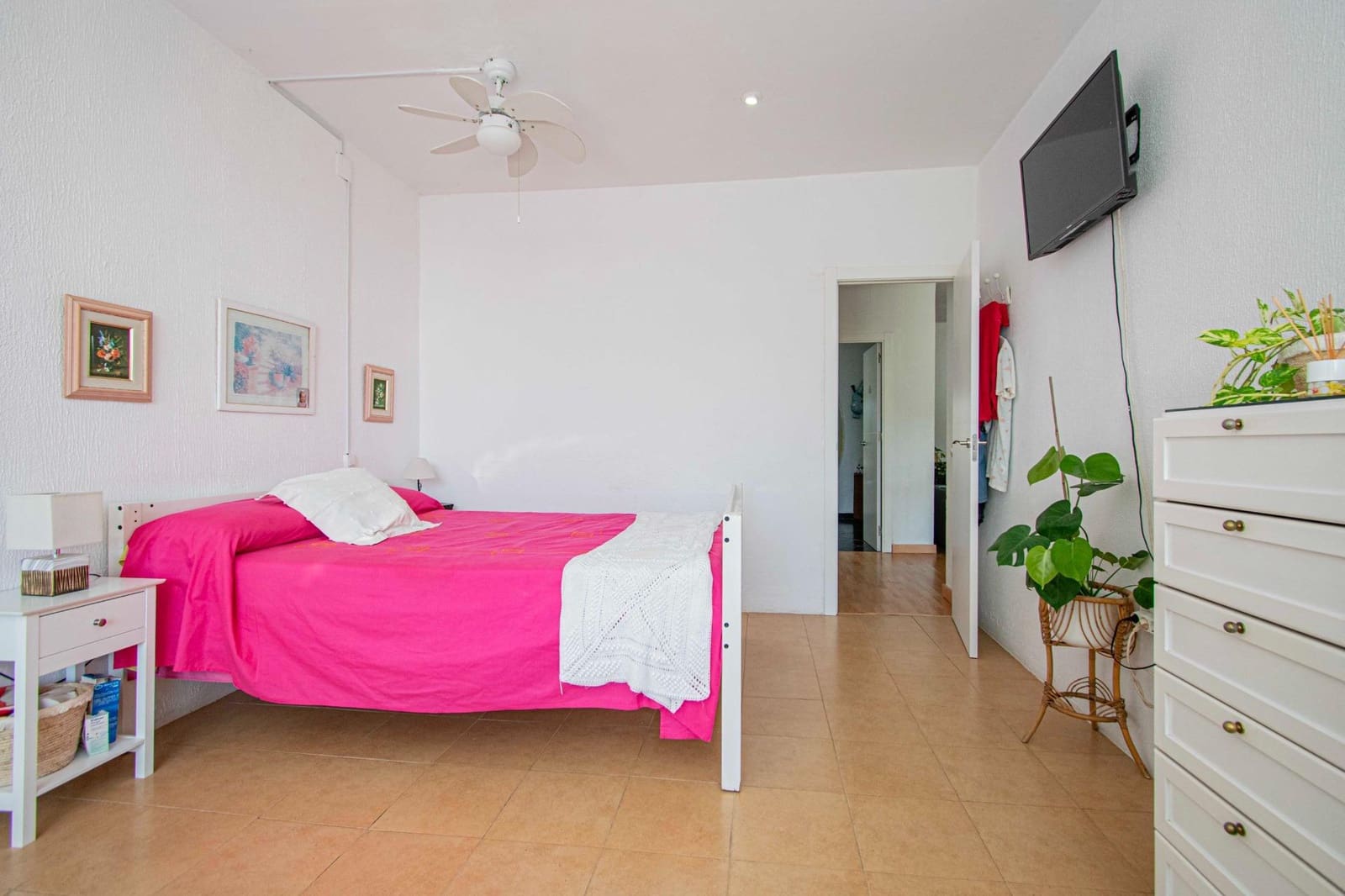 5 slaapkamer Villa te koop in Las Pajanosas met zwembad garage - € 415.000 (Ref: 9147247)