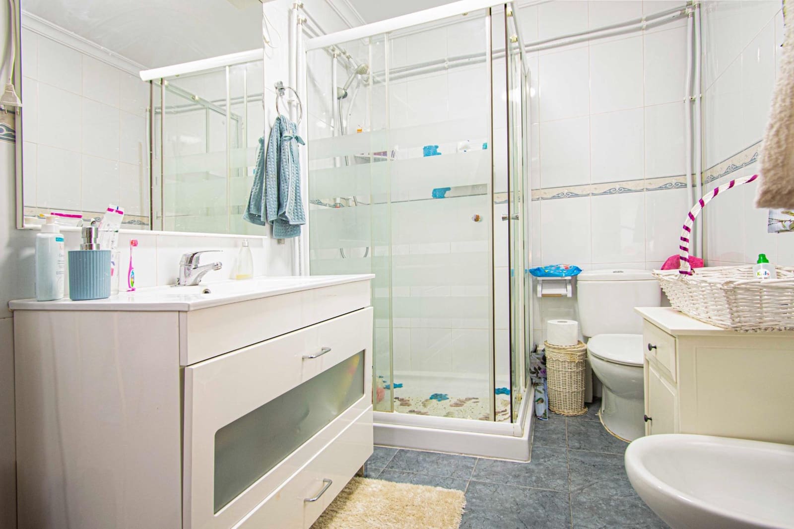 5 soveværelse Byhus til salg i Sevilla by - € 495.000 (Ref: 9181097)