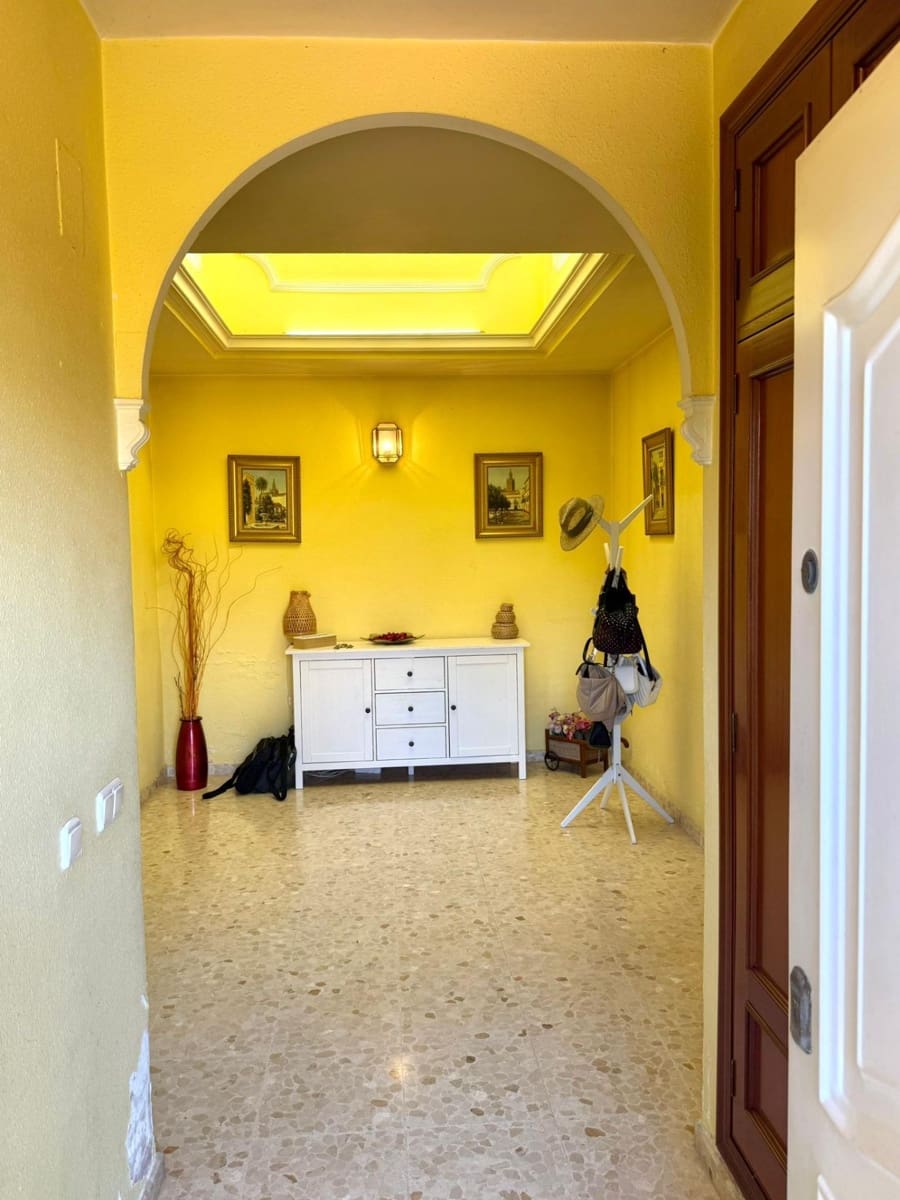 3 soverom Villa til salgs i Bormujos med svømmebasseng - € 470 000 (Ref: 9183703)