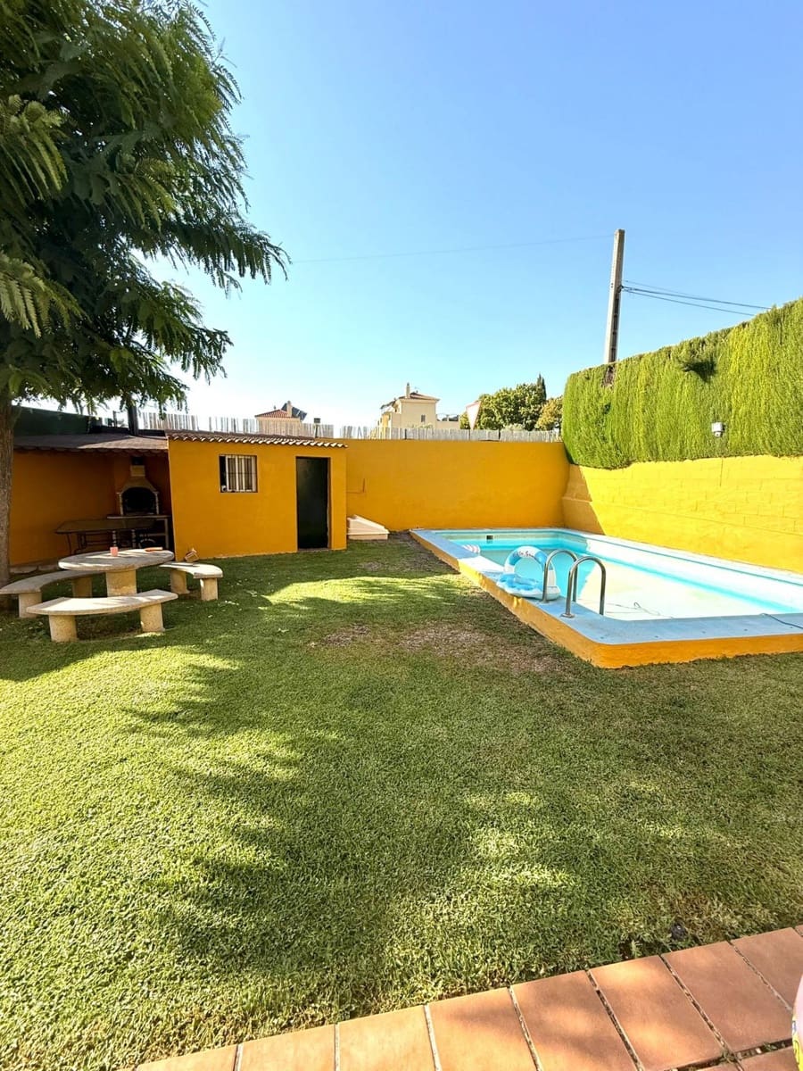 3 soverom Villa til salgs i Bormujos med svømmebasseng - € 470 000 (Ref: 9183703)