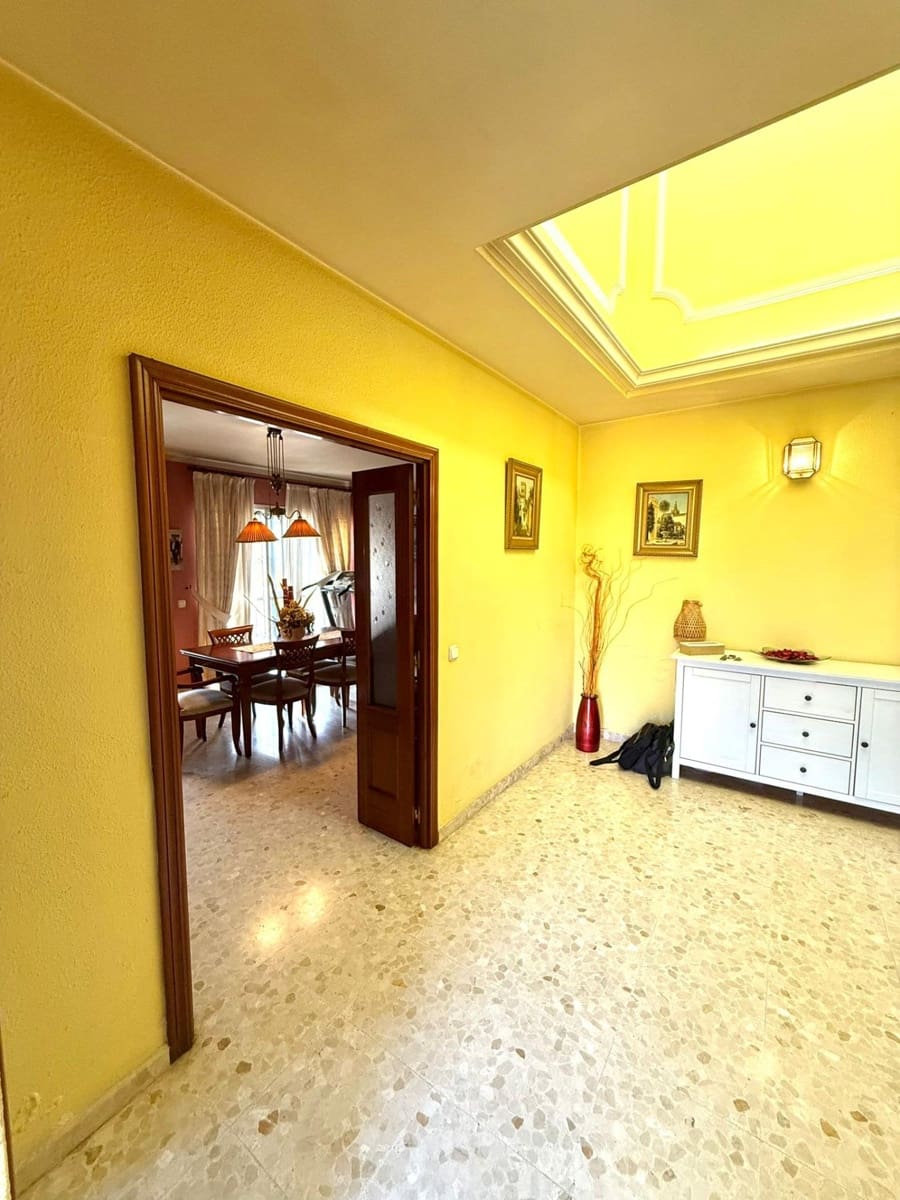 3 soverom Villa til salgs i Bormujos med svømmebasseng - € 470 000 (Ref: 9183703)