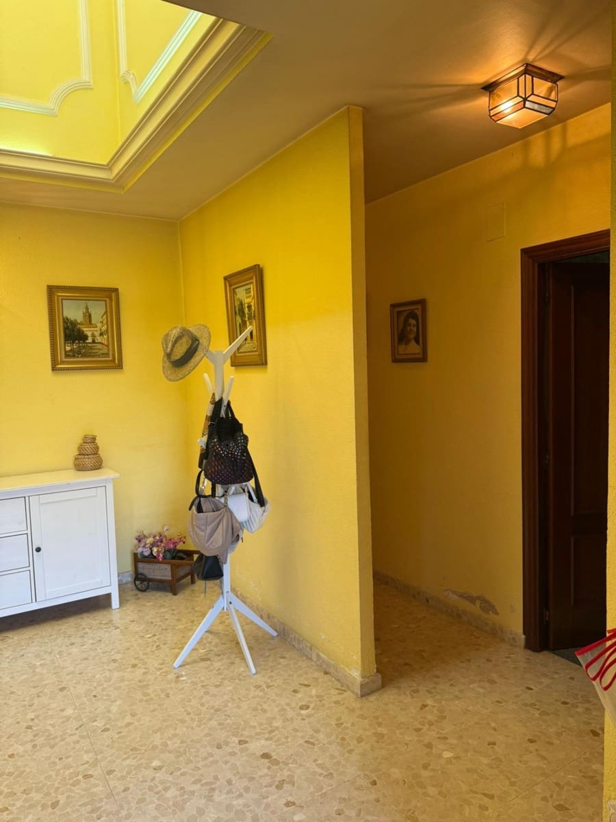 3 soverom Villa til salgs i Bormujos med svømmebasseng - € 470 000 (Ref: 9183703)