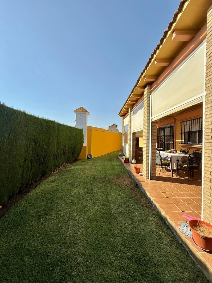 3 soverom Villa til salgs i Bormujos med svømmebasseng - € 470 000 (Ref: 9183703)