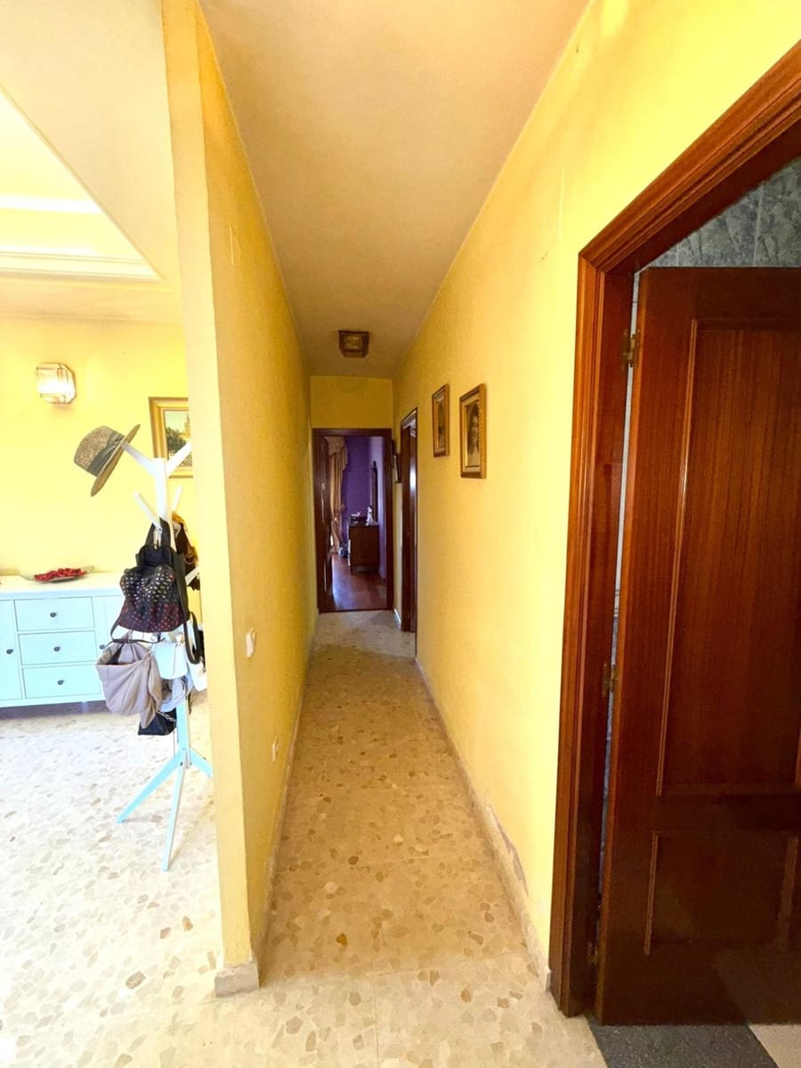 3 soverom Villa til salgs i Bormujos med svømmebasseng - € 470 000 (Ref: 9183703)