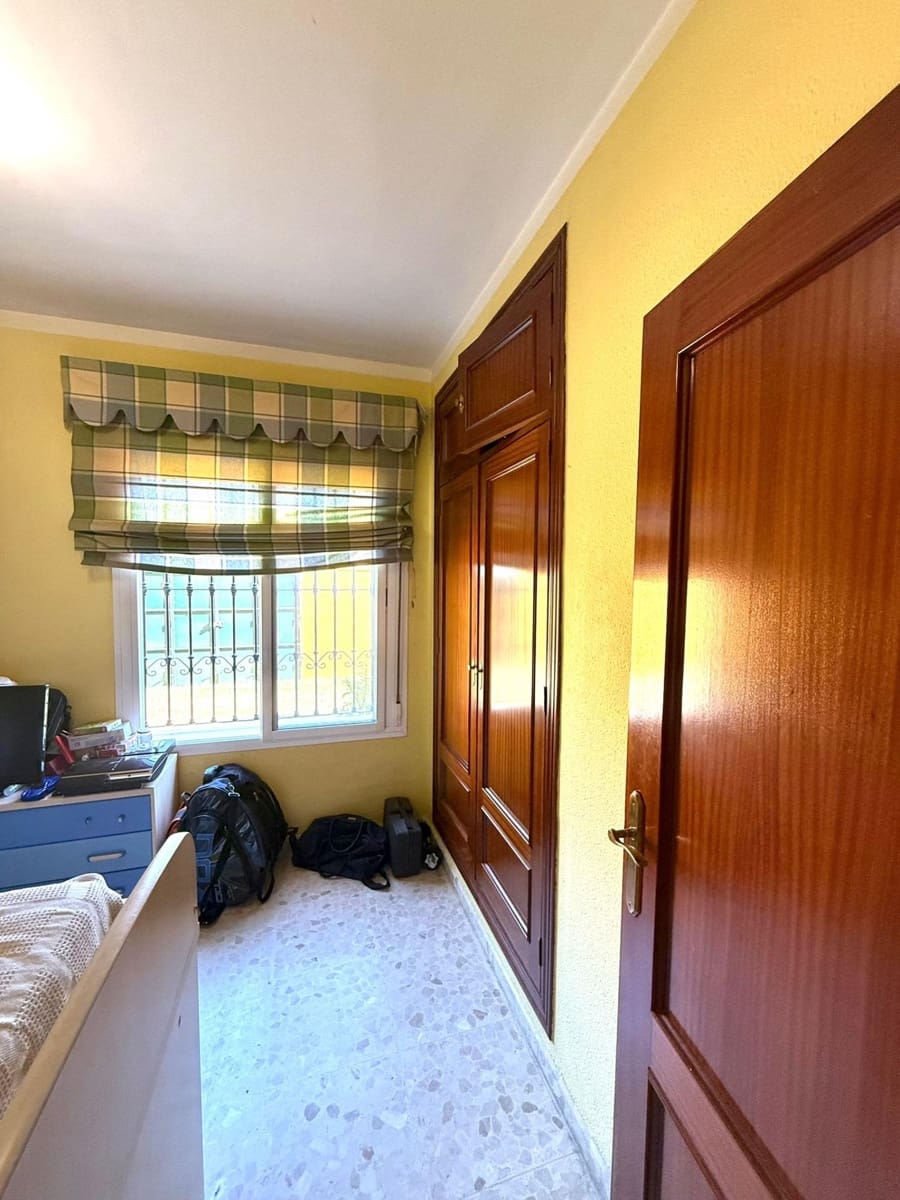 3 soverom Villa til salgs i Bormujos med svømmebasseng - € 470 000 (Ref: 9183703)