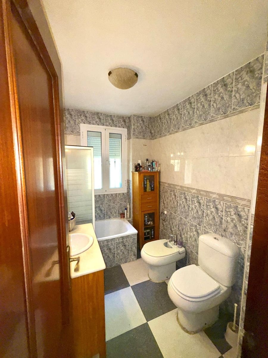 3 soverom Villa til salgs i Bormujos med svømmebasseng - € 470 000 (Ref: 9183703)