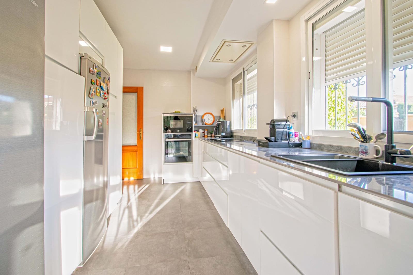 3 soverom Villa til salgs i Bormujos med svømmebasseng - € 470 000 (Ref: 9183703)