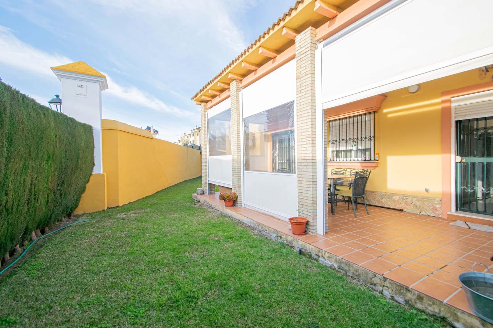 3 bedroom Villa for sale in Bormujos with pool - € 470,000 (Ref: 9183703)