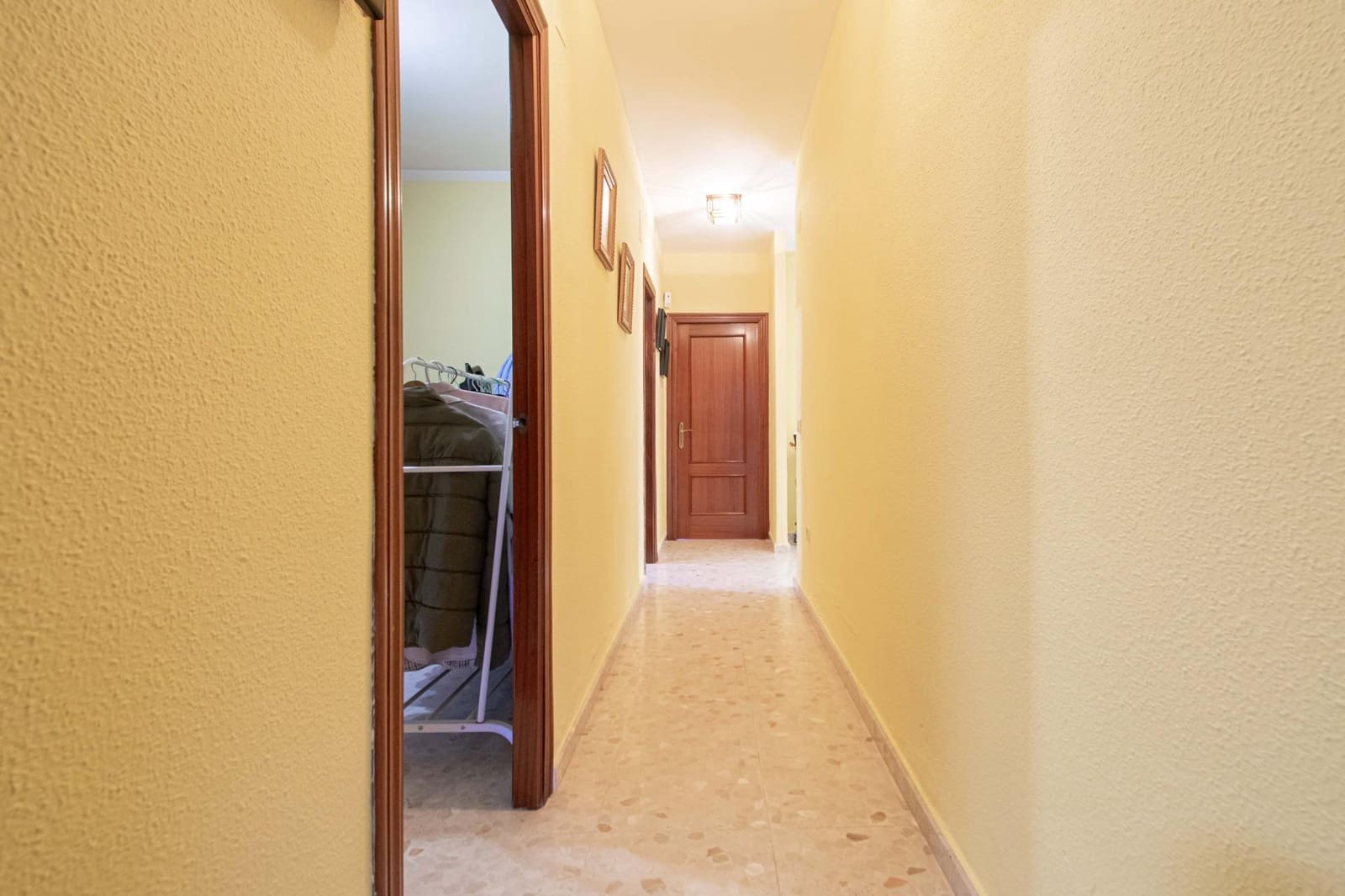 3 bedroom Villa for sale in Bormujos with pool - € 470,000 (Ref: 9183703)