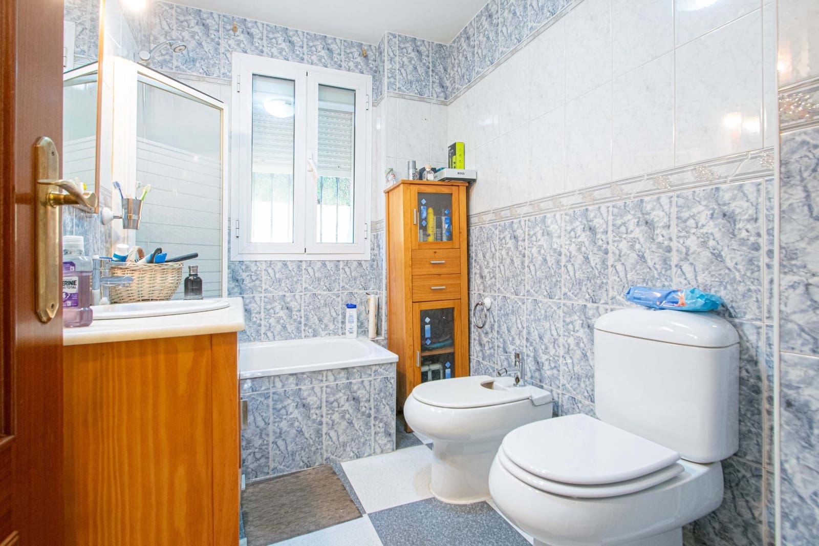 3 bedroom Villa for sale in Bormujos with pool - € 470,000 (Ref: 9183703)