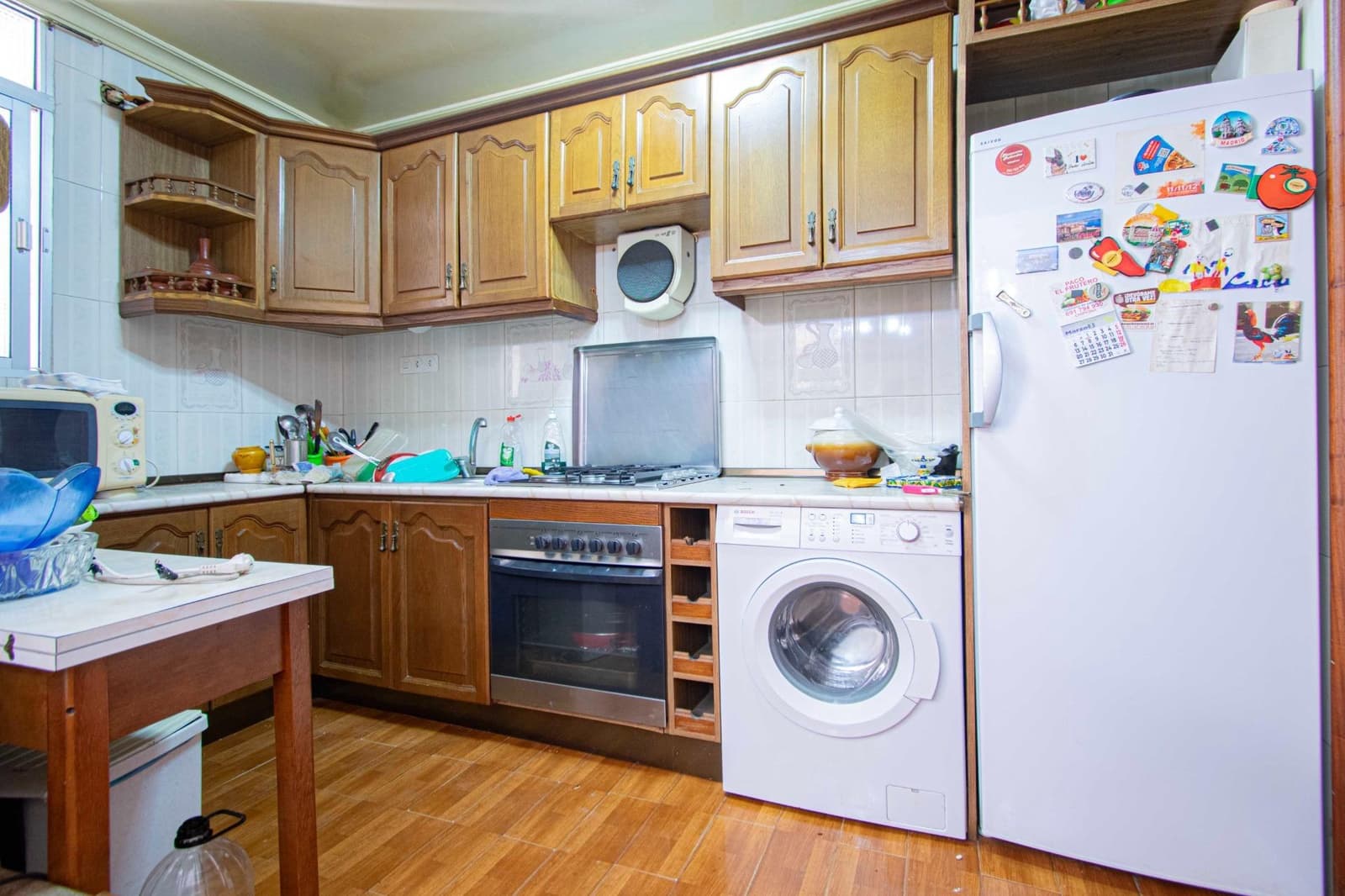 4 soveværelse Rækkehus til salg i Sevilla by med swimmingpool - € 320.000 (Ref: 9183705)