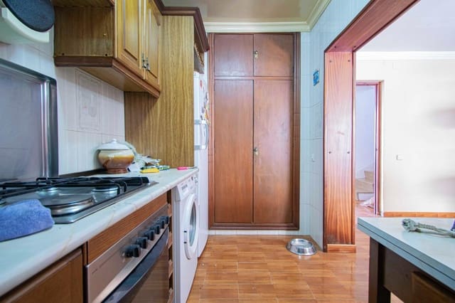 4 chambre Villa/Maison Mitoyenne à vendre à Santa Clara, Séville ville avec piscine - 320 000 € (Ref: 9183705)