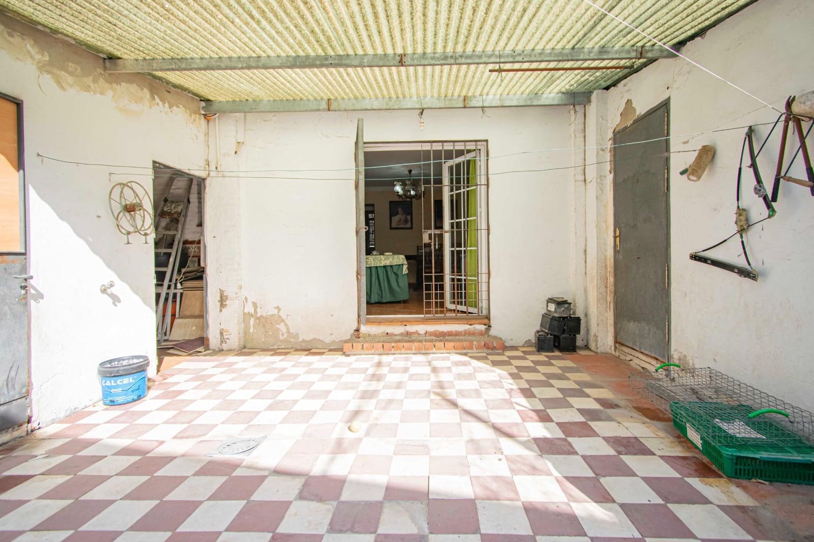 4 soveværelse Rækkehus til salg i Sevilla by med swimmingpool - € 320.000 (Ref: 9183705)