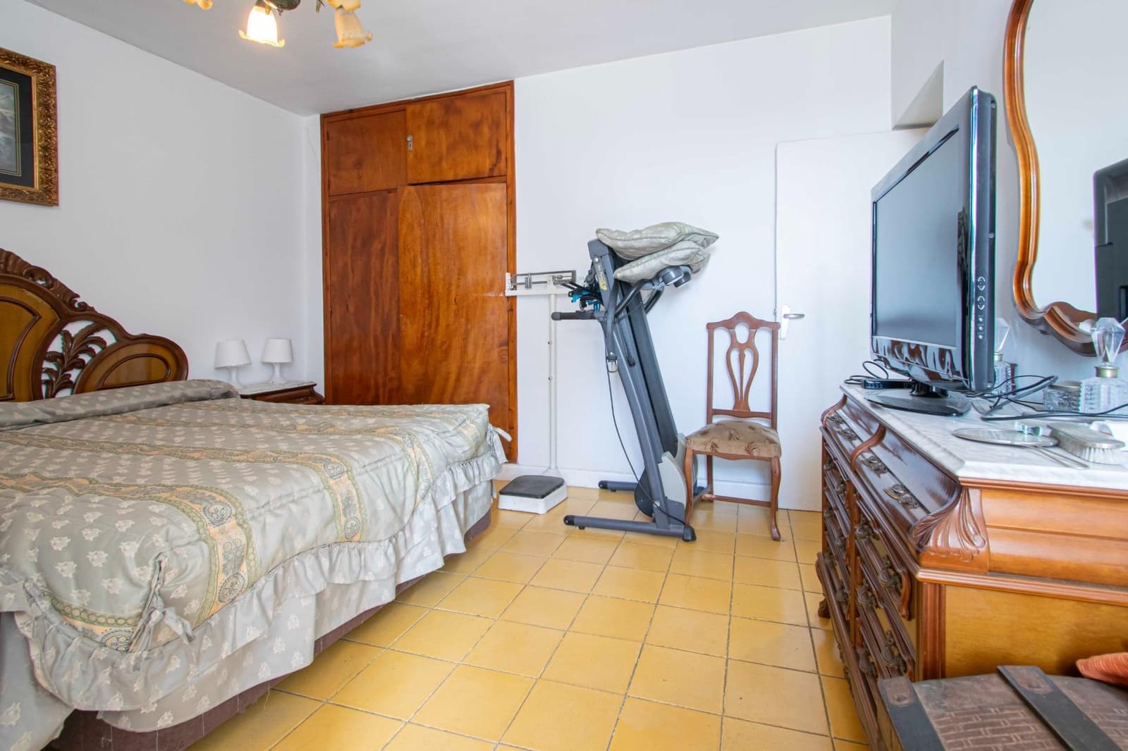 4 soveværelse Rækkehus til salg i Sevilla by med swimmingpool - € 320.000 (Ref: 9183705)