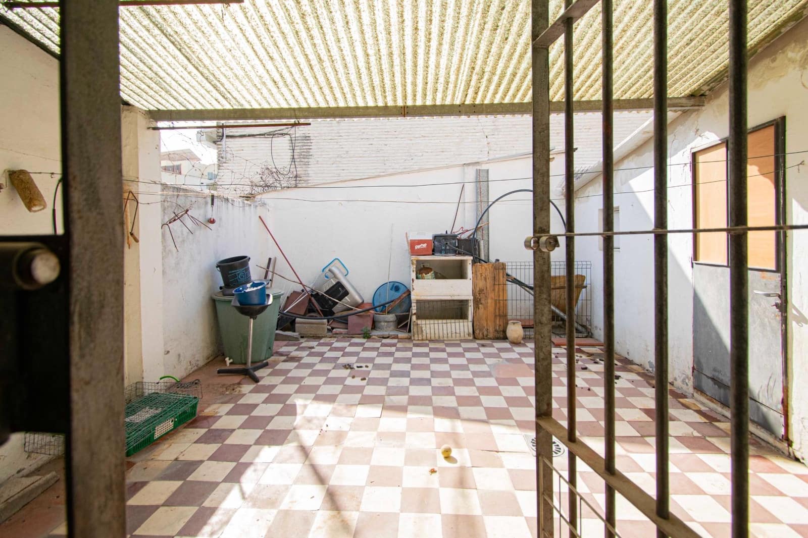 4 soveværelse Rækkehus til salg i Sevilla by med swimmingpool - € 320.000 (Ref: 9183705)