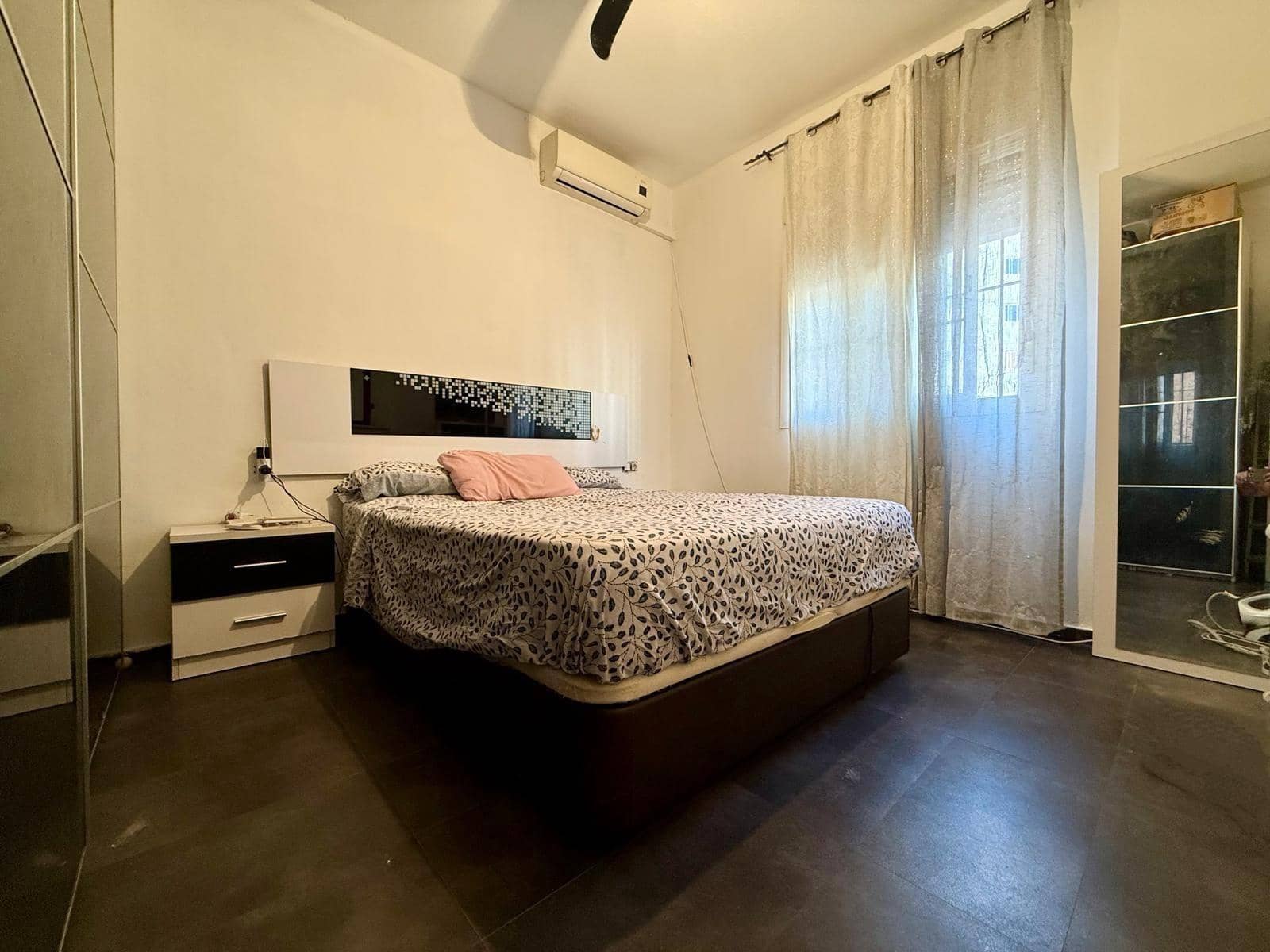 2 soveværelse Lejlighed til salg i Sevilla by med garage - € 179.000 (Ref: 9191129)