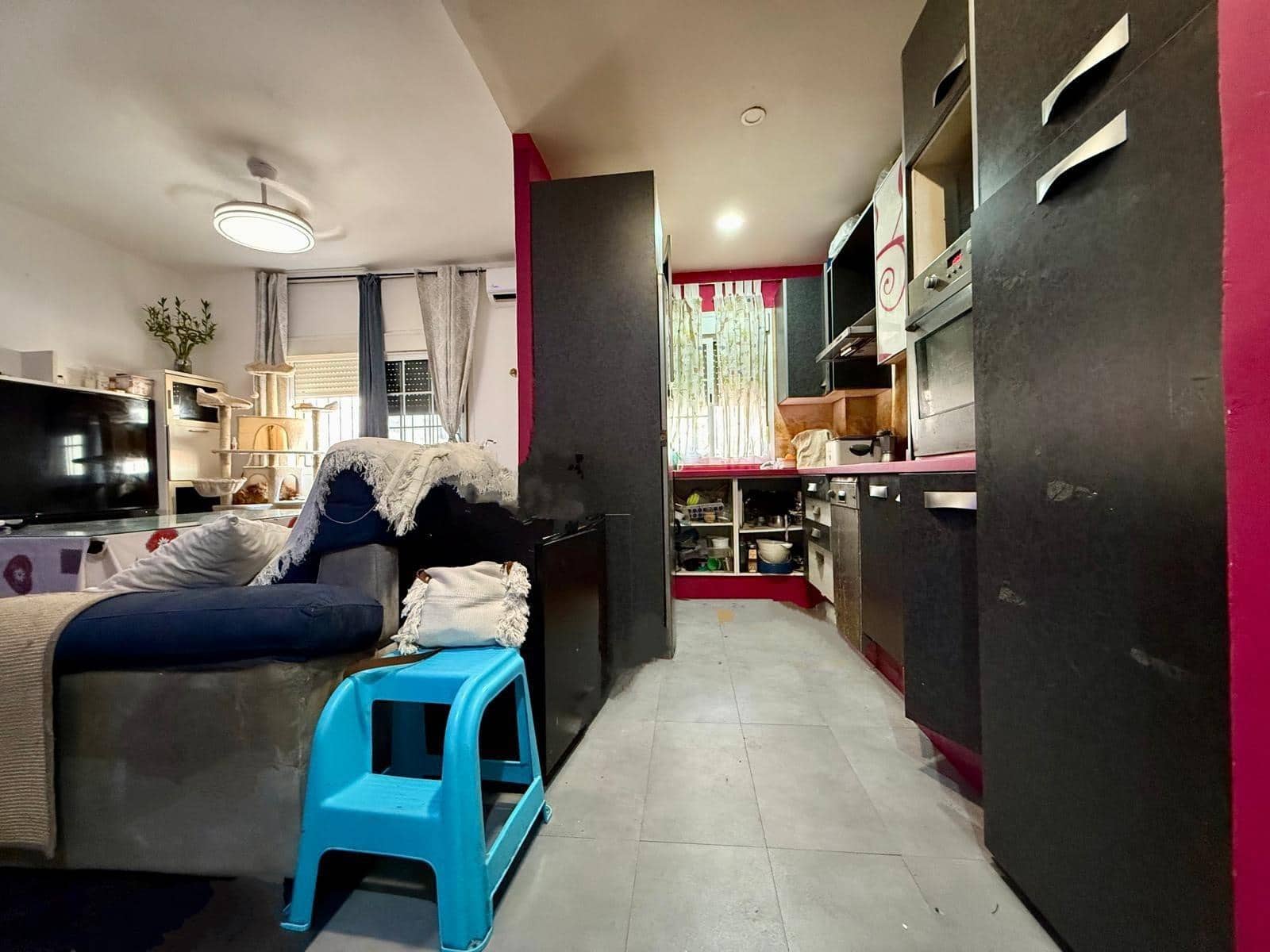 2 soveværelse Lejlighed til salg i Sevilla by med garage - € 179.000 (Ref: 9191129)