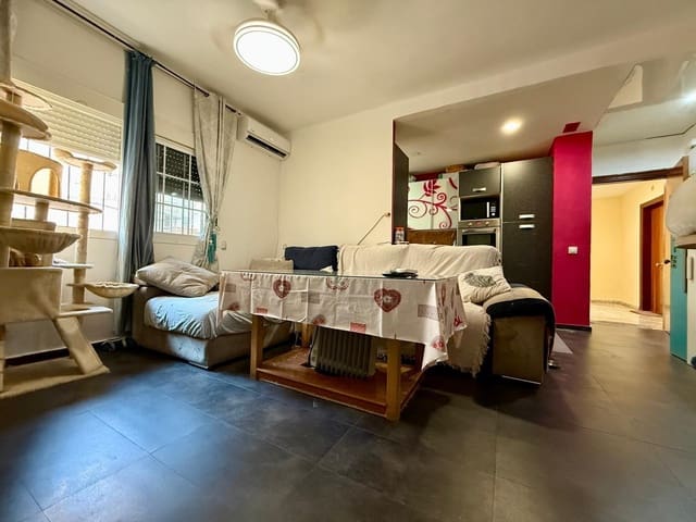 2 soveværelse Lejlighed til salg i Sevilla by med garage - € 179.000 (Ref: 9191129)