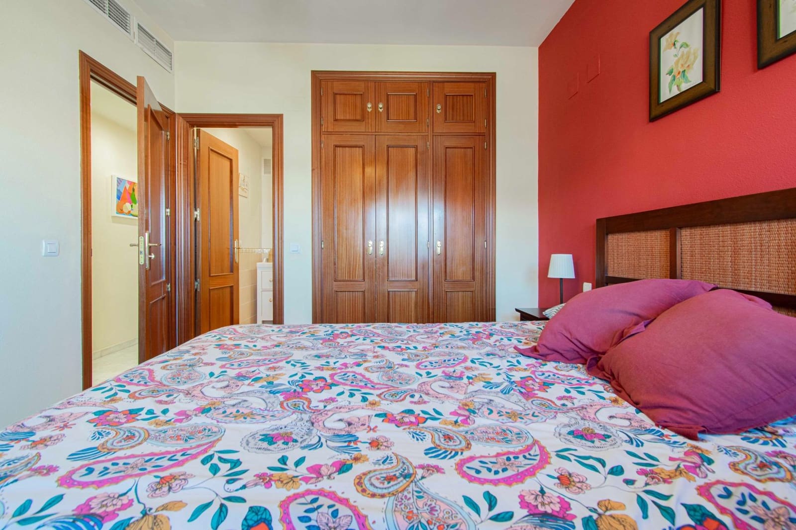 4 soveværelse Lejlighed til salg i Sevilla by med garage - € 265.000 (Ref: 9197789)