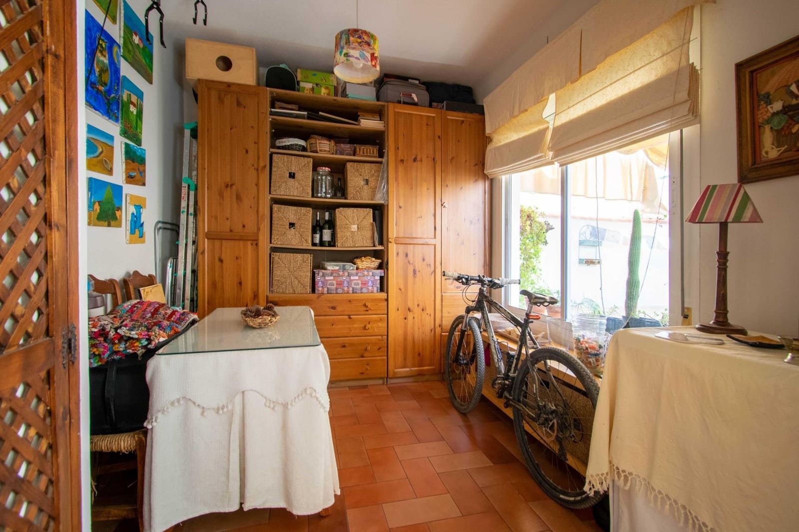 4 soveværelse Rækkehus til salg i Sevilla by med swimmingpool - € 318.000 (Ref: 9215117)