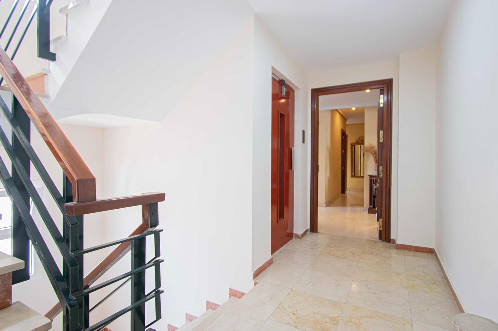 3 soverom Leilighet til salgs i Sevilla by med garasje - € 440 000 (Ref: 9220023)