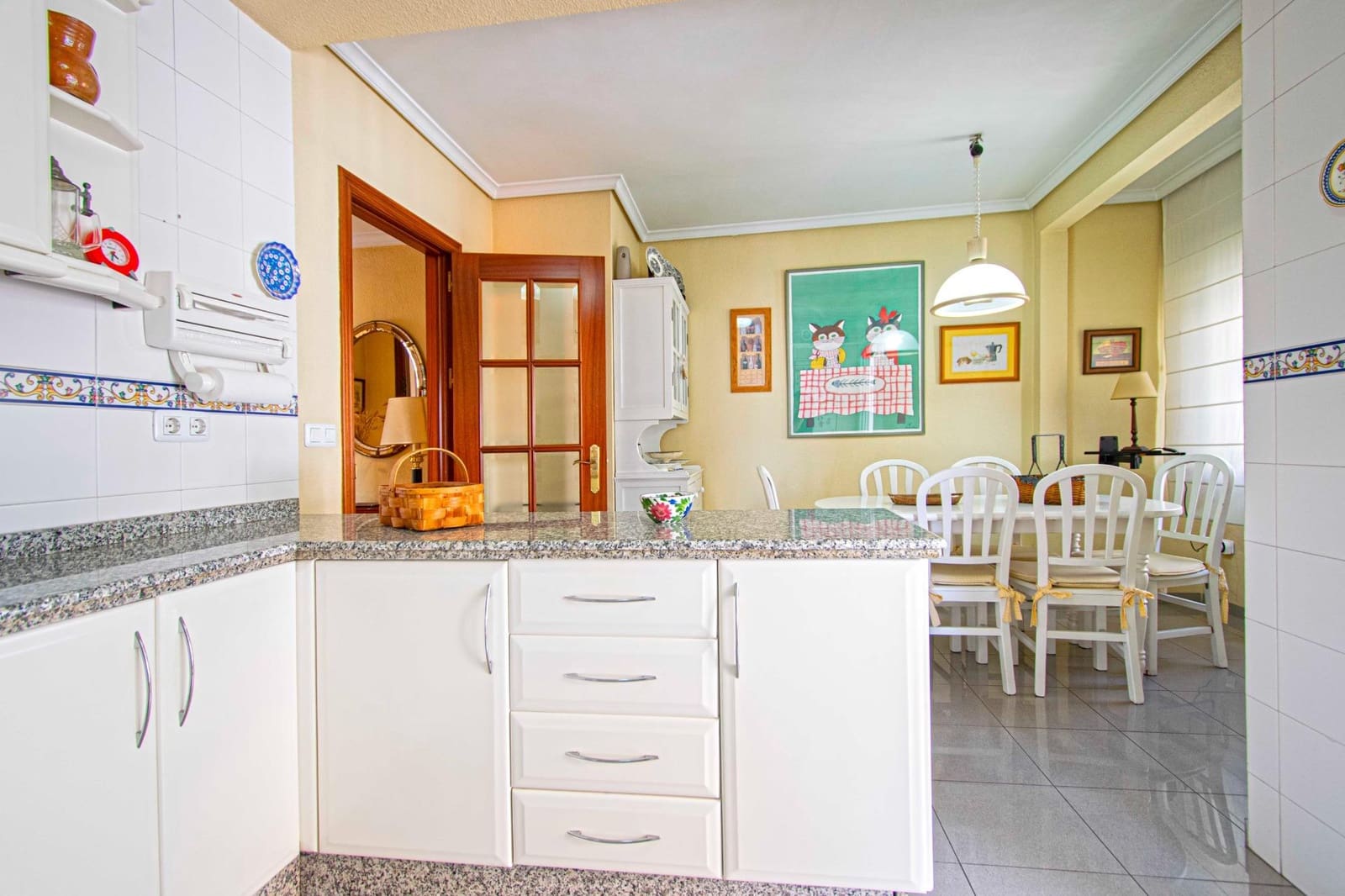 3 soverom Leilighet til salgs i Sevilla by med garasje - € 440 000 (Ref: 9220023)