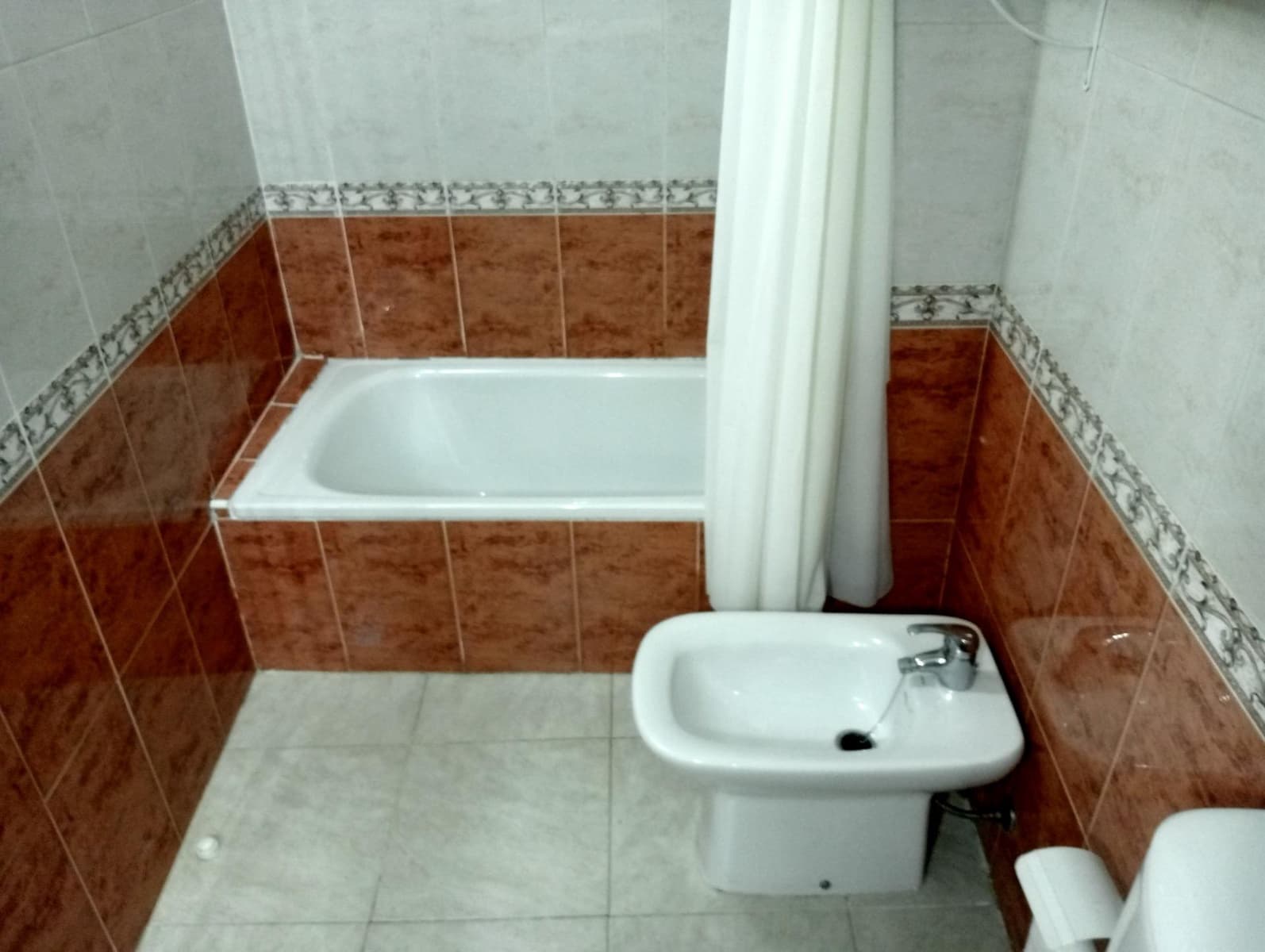 1 bedroom Flat for rent in Seville city - € 750 (Ref: 9228619)